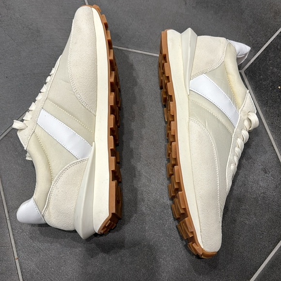 J slides size 8 - Picture 5 of 5